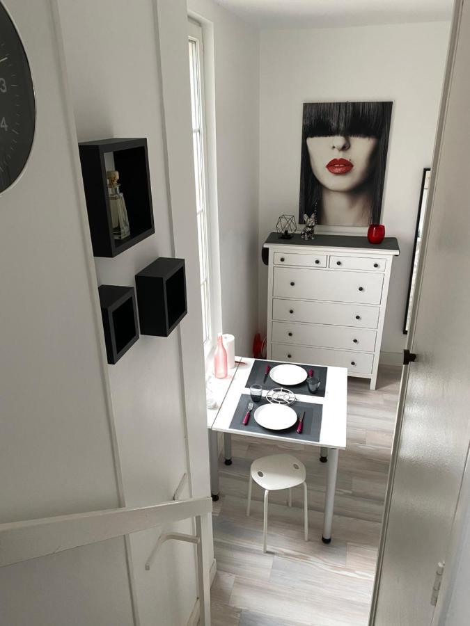 Studio Au Coeur De Гранвиль Экстерьер фото